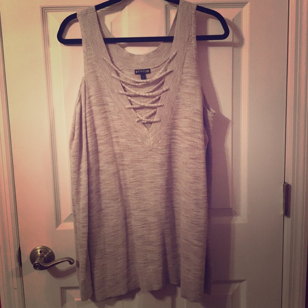 Long sleeve sweater